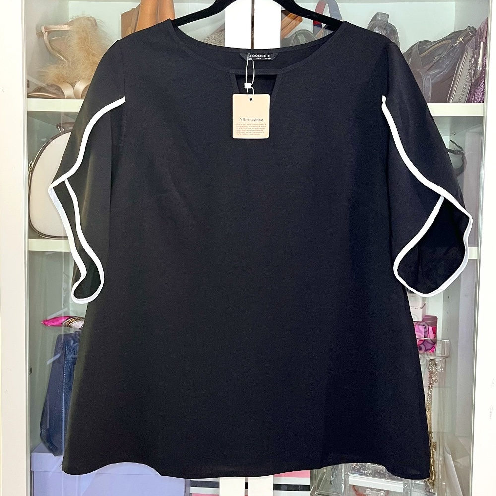 Black & White Blouse with Petal Sleeve Detail Size 10